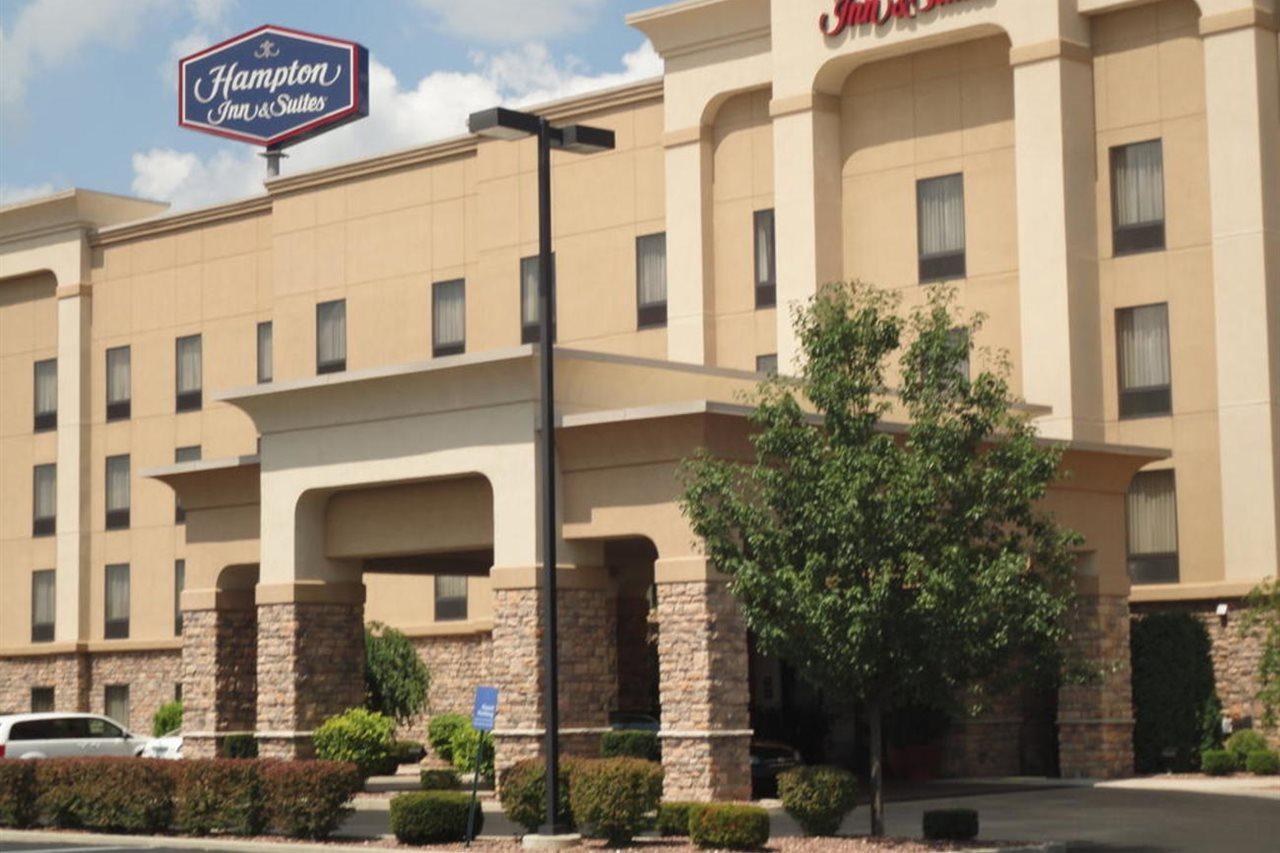 Hampton Inn & Suites Richmond Exterior photo