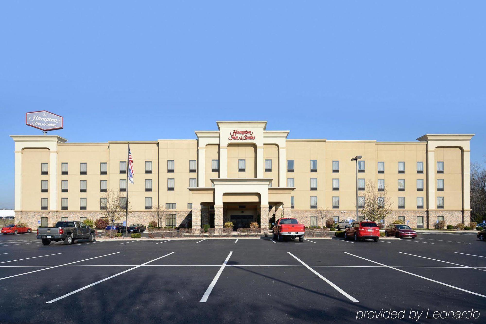 Hampton Inn & Suites Richmond Exterior photo